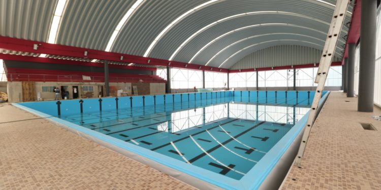 Gobierno de Michoacán, por concluir alberca olímpica del CDER