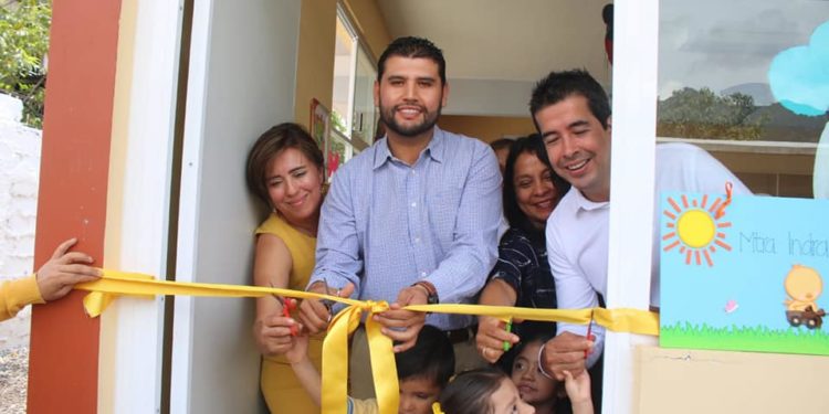 Convoca Octavio Ocampo a garantizar una educación de calidad en arranque del ciclo escolar en Tuxpan