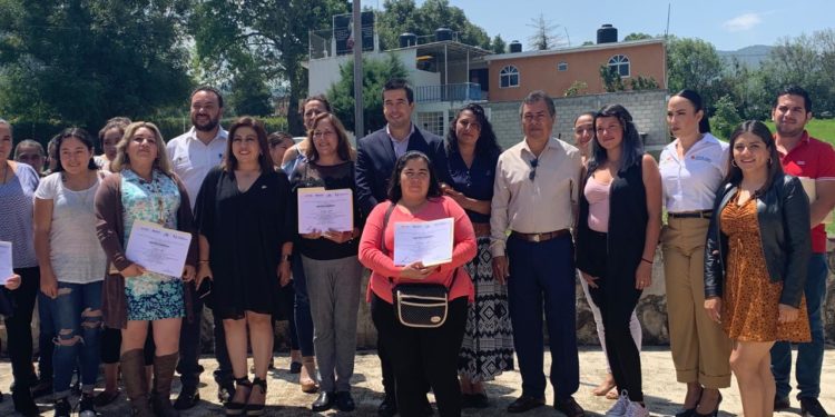 Mujeres de Tuxpan abrirán negocio de conservas y mermeladas