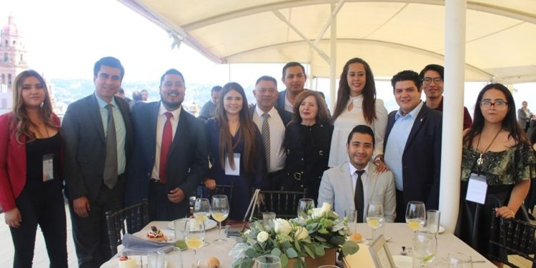 Apuesta Fermín Bernabé por inclusión política de jóvenes en Michoacán