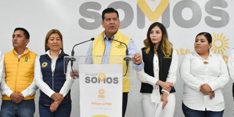 El Gobierno del PRD cumple al campo: Juan Bernardo Corona