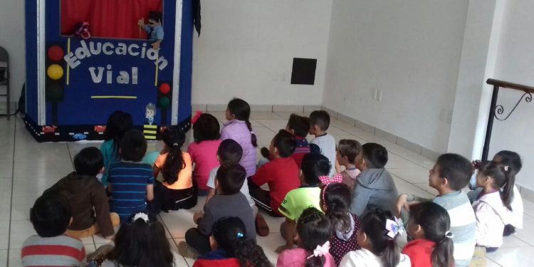 Con actividades lúdicas, se fomenta una correcta cultura vial en niños y adolescentes de Pátzcuaro: SSP