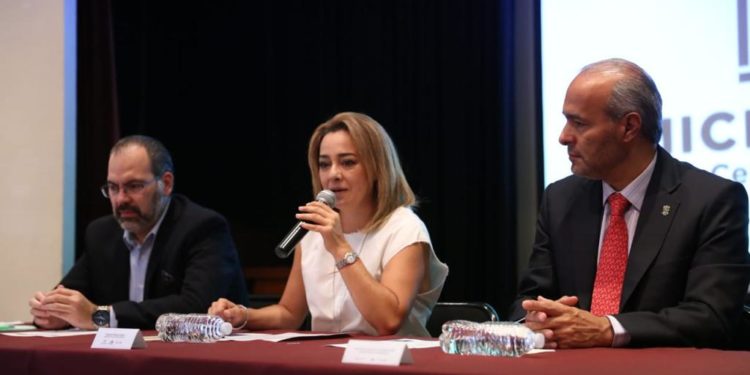 Morelia-Chicago, nuevo vuelo de conexión internacional en Michoacán