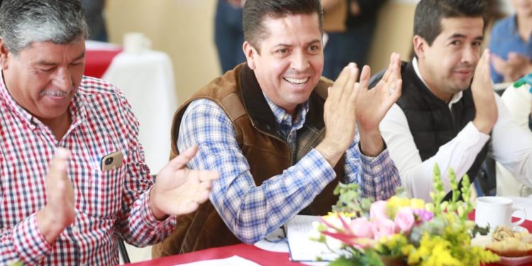 Antonio García, hará gestión por la preservación de los bosques de la Monarca