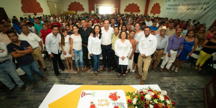 Encabeza Carlos Herrera campaña de regularización del estado civil en LC