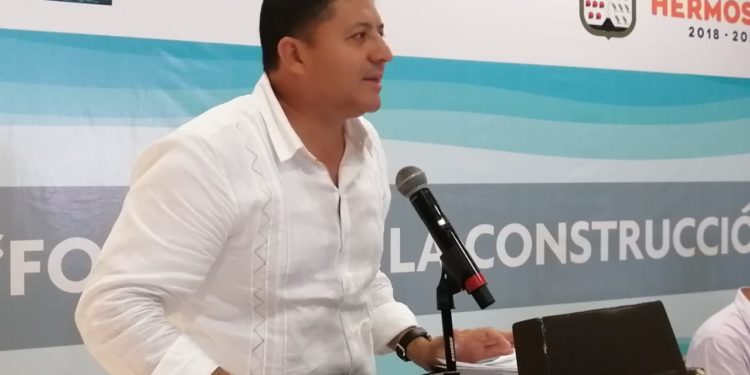 Van 11 foros estatales para nueva Ley de Aguas Nacionales, impulsados por Feliciano Flores