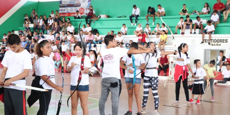 Con éxito clausuran curso de verano