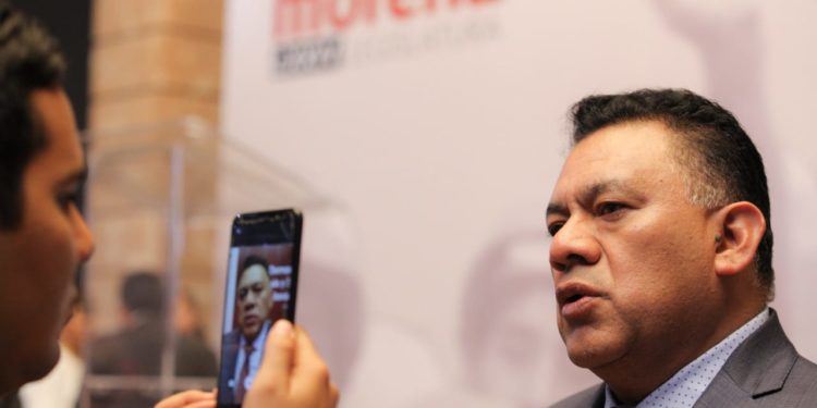 Convoca Fermín Bernabé a potenciar trabajo en Comisiones