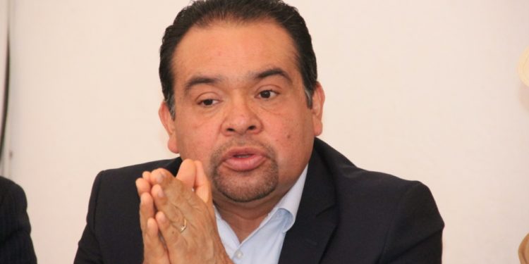 Congreso brinda apoyo a municipios en elaboración de leyes de ingresos: Tony Martínez