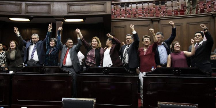 Impera productividad en Grupo Parlamentario de Morena