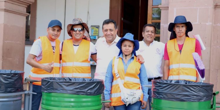 Refuerzan el área de Aseo Público