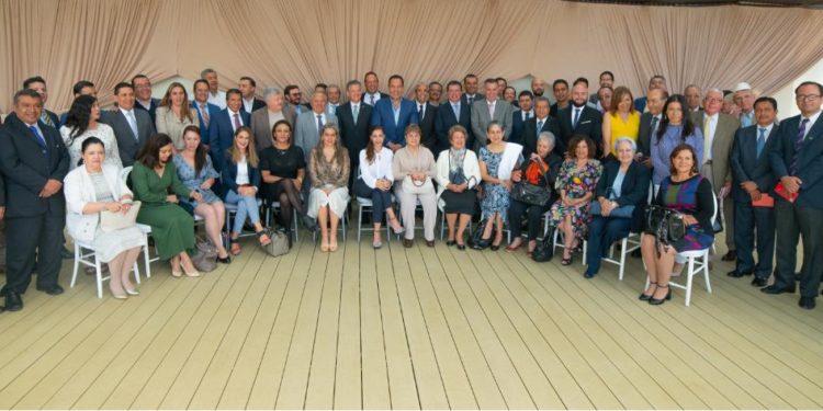 Trabajo coordinado con notarios en beneficio de la ciudadanía: Carlos Herrera