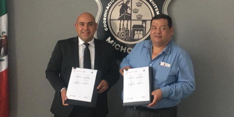 Sistema Penitenciario e INEA conjuntan esfuerzos para abatir rezago edcuativo