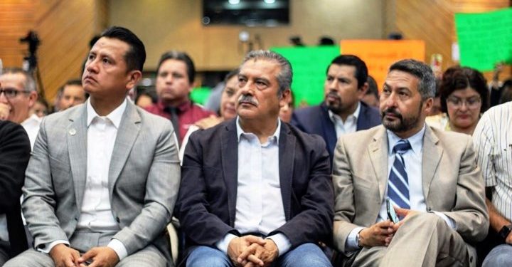 Retroceden simpatías por CAS y crece Torres Piña, Víctor Báez y María Chávez