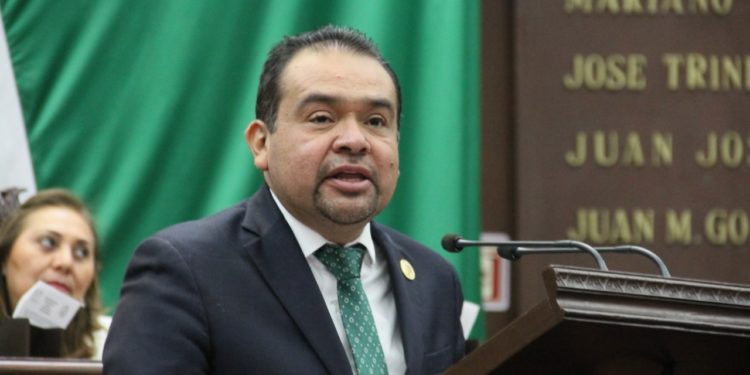 Proyecto de egresos de la federación para 2020 es asistencialista, sin medición ni lógica: Tony Martínez