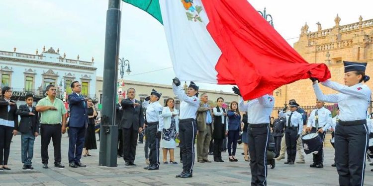 Honran memoria de víctimas del 15 de septiembre de 2008