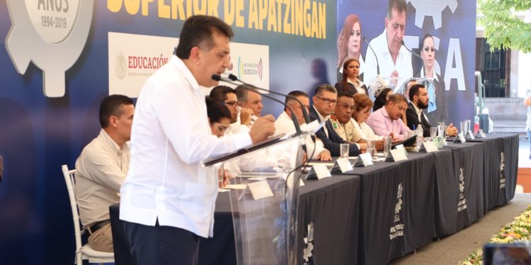 ITSA ha cumplido con Apatzingán: JLCL
