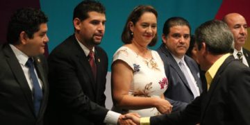 Octavio Ocampo reconoce aporte del CECyTEM en la formación de jóvenes con futuro