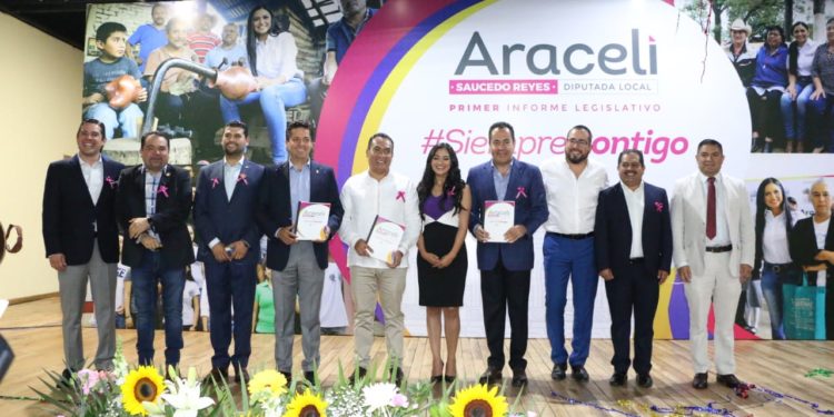 Reconocen Diputados del PRD liderazgo y trabajo de Araceli Saucedo