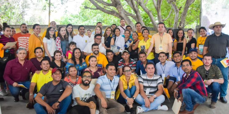 Prioriza el PRD, la formación política de su militancia