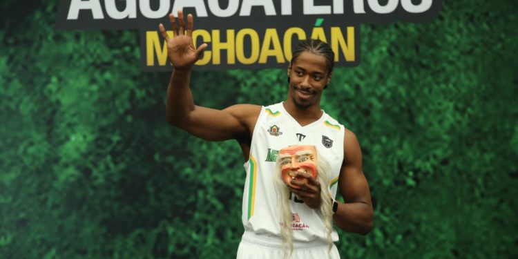 Presentan a equipo Aguacateros de Michoacán con “Corazón Inquebrantable”