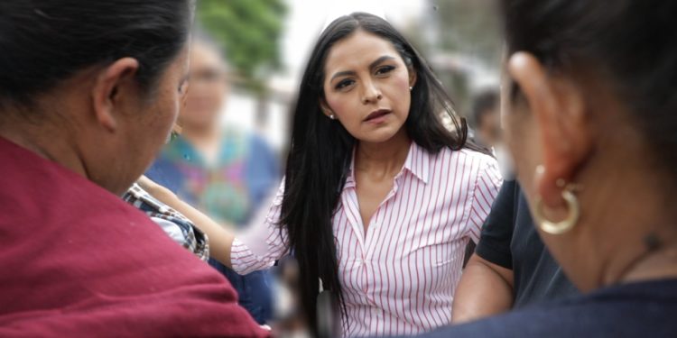 Debemos caminar juntos para fortalecer cultura contra el suicidio: Araceli Saucedo