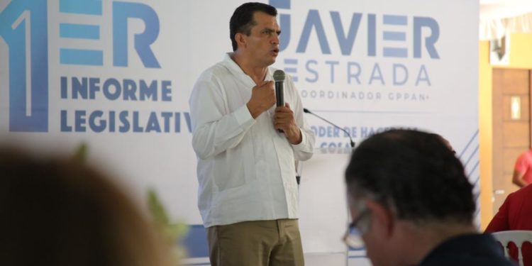 Michoacán nos requiere a todos, con altura de miras: Javier Estrada