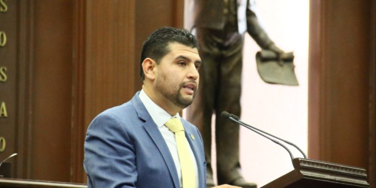 Convoca Octavio Ocampo Córdova unirse por el progreso de Michoacán y dejar de un lado la confrontación