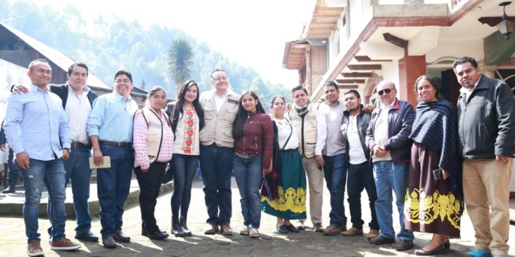 Avanza implementación del programa «La Escuela es Nuestra» en Michoacán