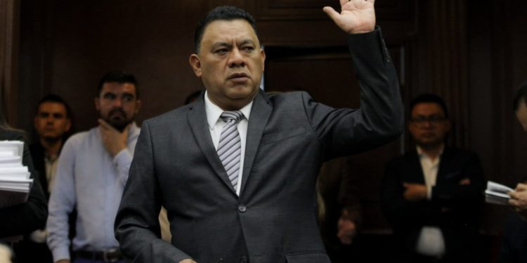 Promueve Fermín Bernabé Comisión por la Paz en Michoacán
