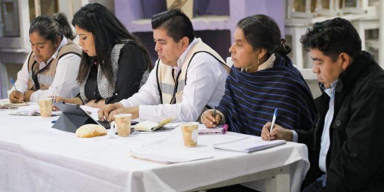 Atiende Bienestar a comunidades indígenas en la Meseta Purépecha