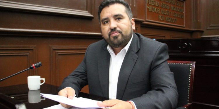 En Michoacán debe cristalizar Ley de Remuneraciones este año: Erik Juárez