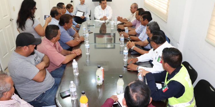 Gobierno y concesionarios trabajarán en la mejoría del transporte público