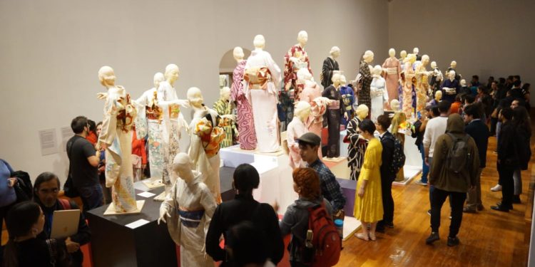 Noche de moda, arte, color e historia, en Clavijero