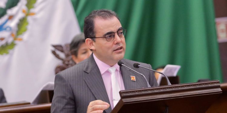 Balta Gaona presentó exhorto para que la policía de Morelia deje de violentar los derechos humanos de los ciudadanos