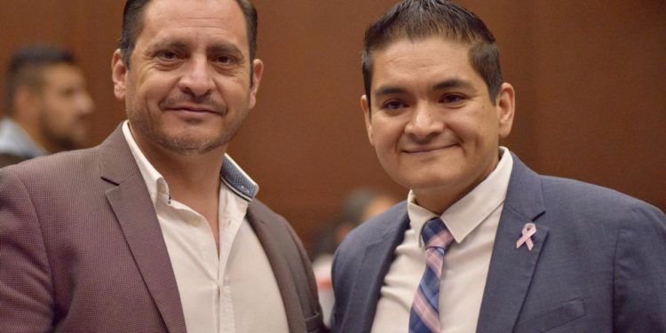 Acción Nacional presenta iniciativa para proteger a los organismos autónomos