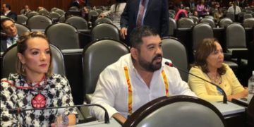 Condena el Diputado Federal Paco Huacus, masacre de Policías en Aguililla