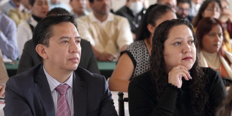 Imparten SFA y SAT, curso de fiscalización a servidores públicos de cinco estados