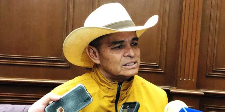 Raúl Morón es un irresponsable por sus comentarios en torno a asesinatos de mujeres en Capula: Salvador Arvizu