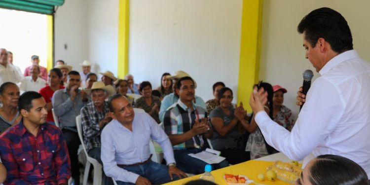 Toño García, en gira de trabajo por el Oriente y la Tierra Caliente