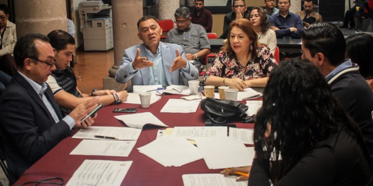 Debe potenciarse transparencia de la función pública: Fermín Bernabé