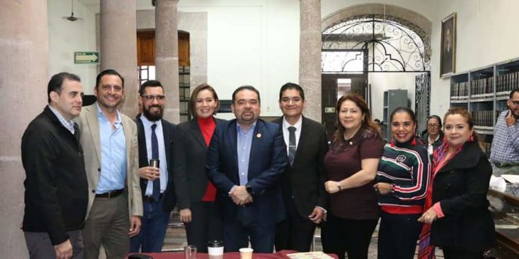 Aprueban diputados 102 Leyes de Ingresos de municipios en Comisiones Unidas: Tony Martínez.