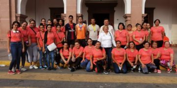 Realizan carrera naranja contra la violencia en Apatzingán