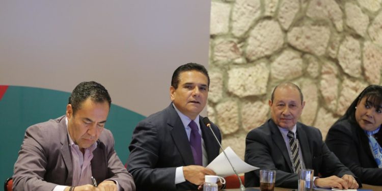 Instala Gobernador Comité Estatal para Censo de Población y Vivienda 2020