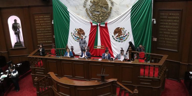 Aprueban diputados creación del Sistema Institucional de Archivos del Poder Legislativo