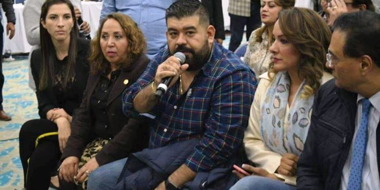 Aún año de gobierno de Obrador, se han sentado las bases para consolidar el desarrollo del País; Huacus