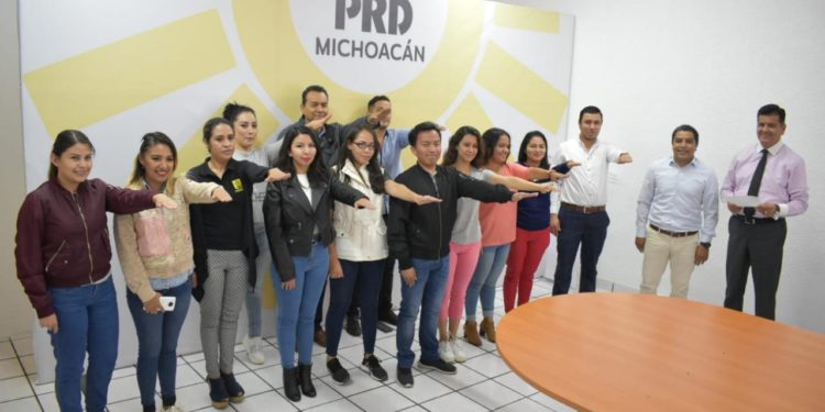 Instala PRD Michoacán, Sistema Institucional de Archivos