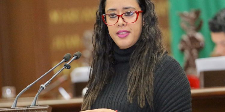 Propone Tere Mora integrar Comisión de Derechos Humanos a los cabildos