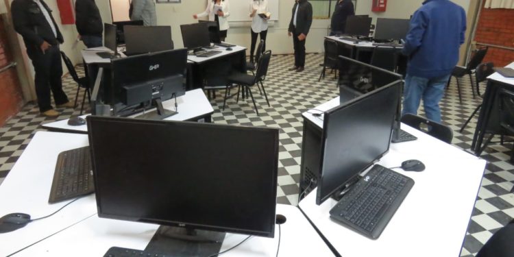 Se actualizarán docentes del Conalep en optimización de tecnologías