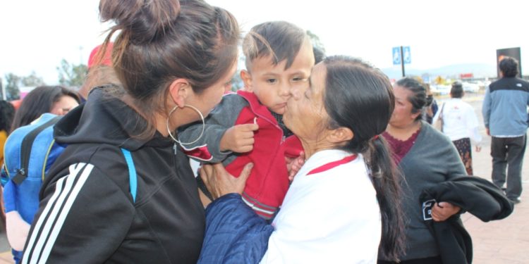 Se reencuentran con sus seres queridos en EU, 137 Palomas Mensajeras